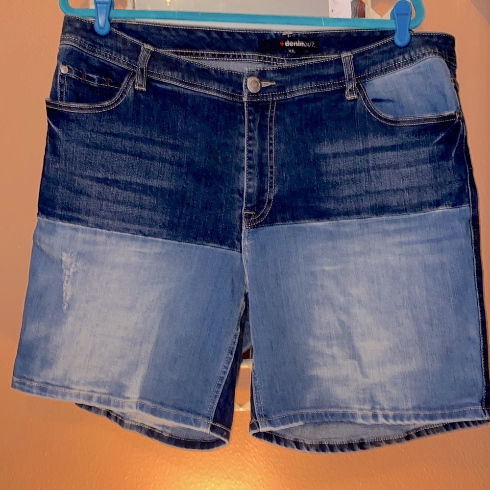 Denim 24/7 two toned jean shorts